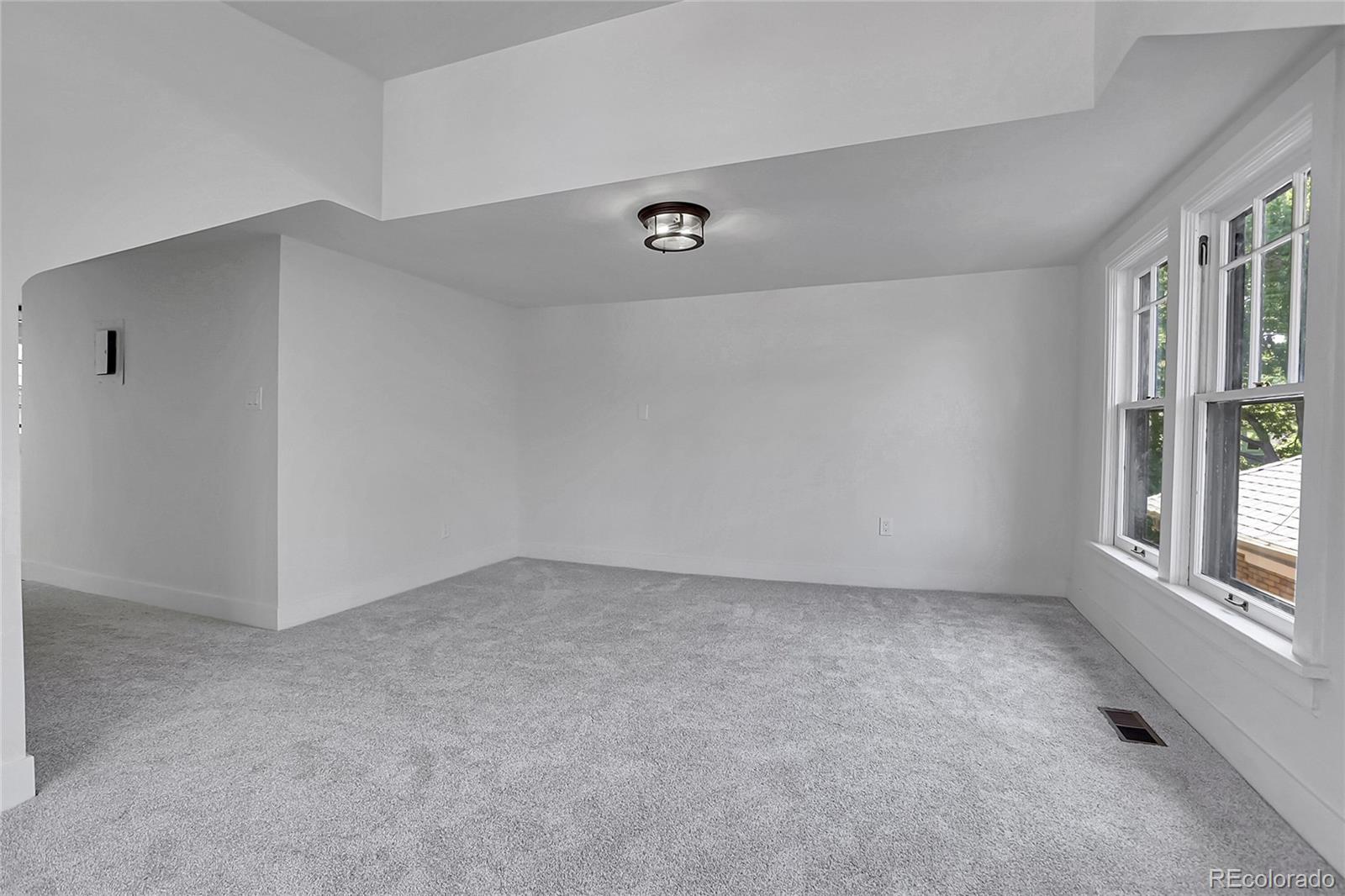 MLS Image #38 for 1343  milwaukee street,denver, Colorado