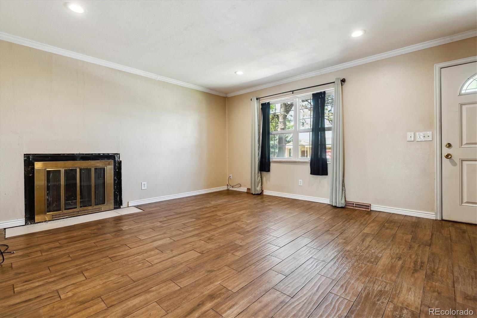 MLS Image #3 for 3616 w radcliff avenue,denver, Colorado