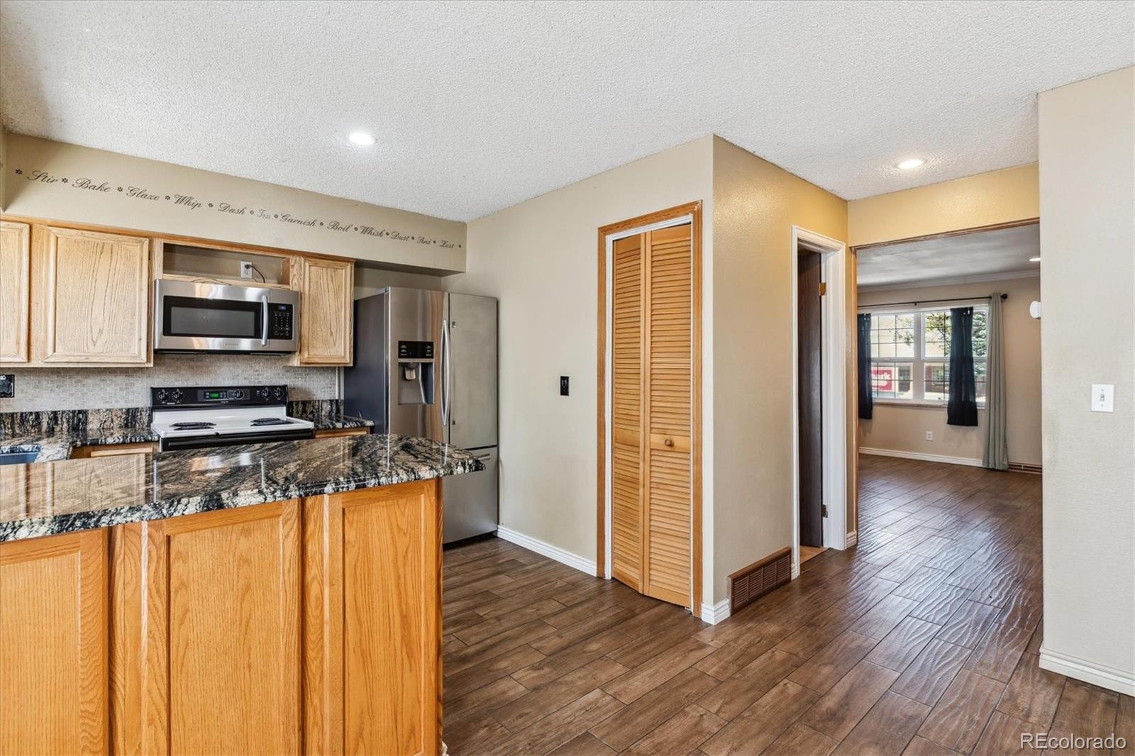 MLS Image #8 for 3616 w radcliff avenue,denver, Colorado