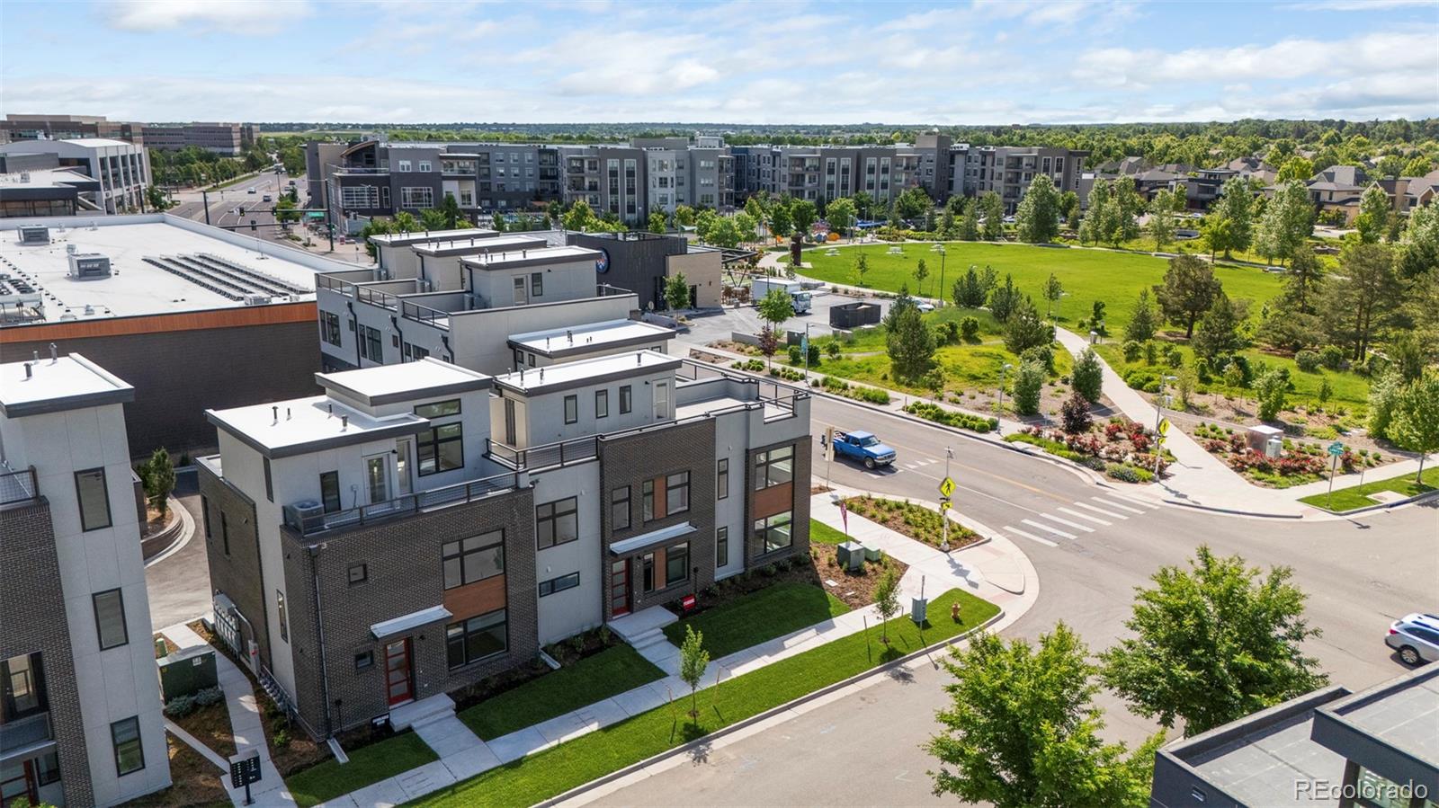 MLS Image #23 for 22  oneida court,denver, Colorado