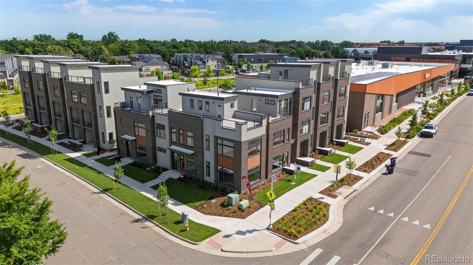 MLS Image #25 for 22  oneida court,denver, Colorado