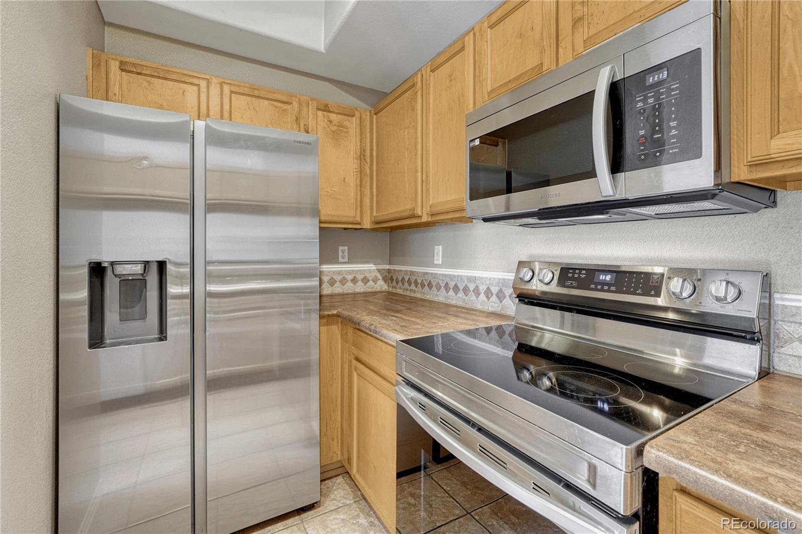 MLS Image #13 for 980 s locust street,denver, Colorado