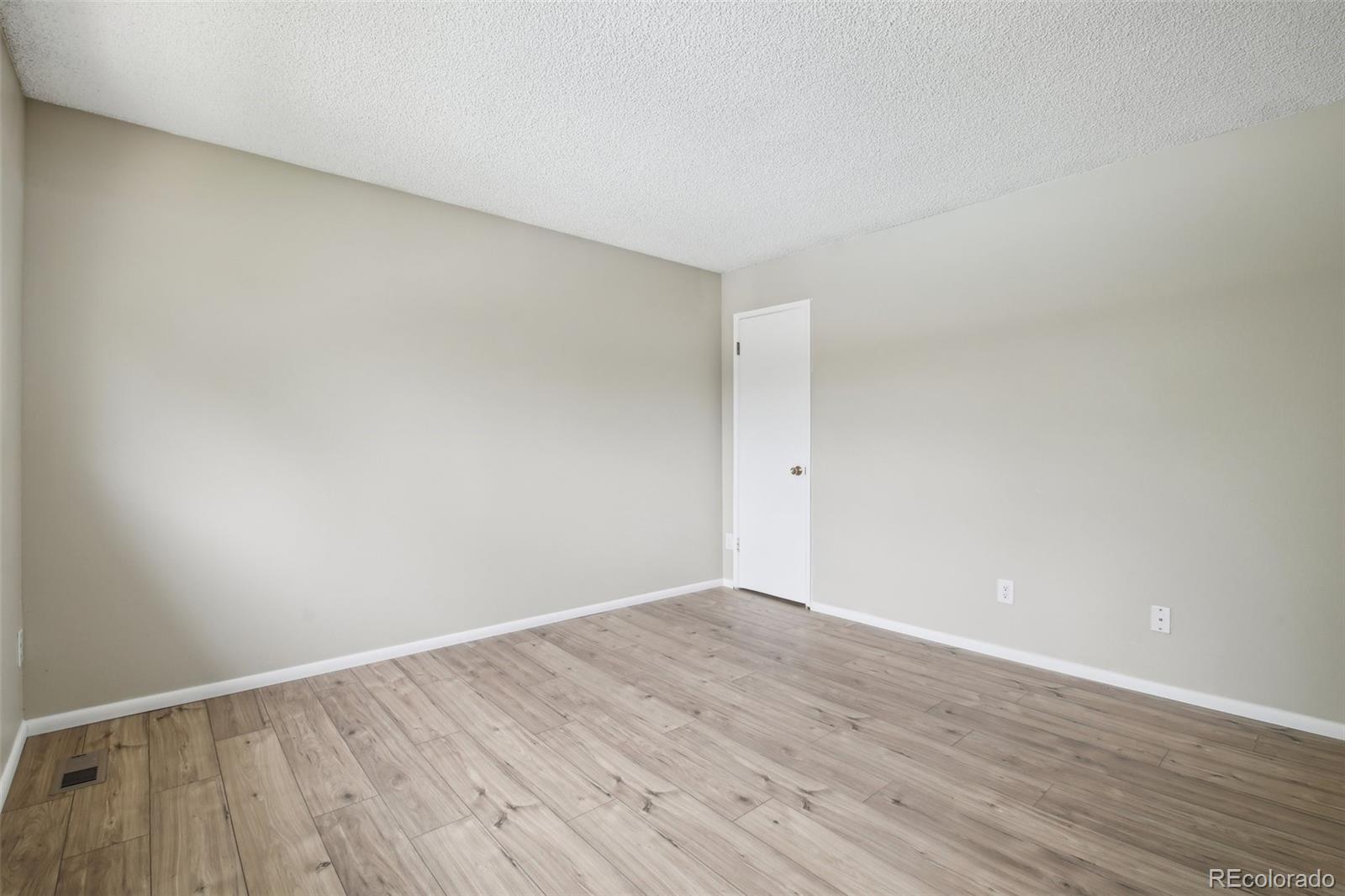MLS Image #15 for 12885 w alameda drive,lakewood, Colorado