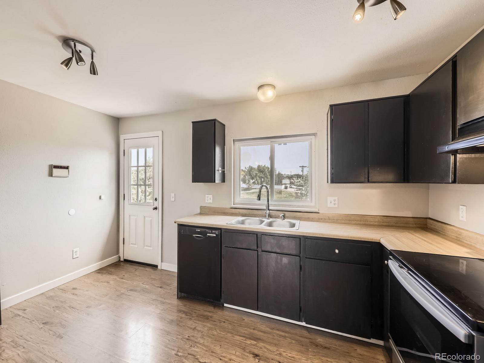 MLS Image #4 for 11062  hudson court,thornton, Colorado
