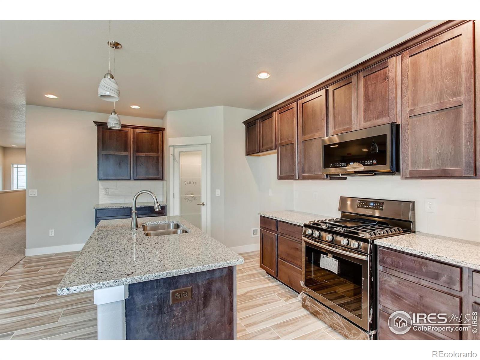 MLS Image #8 for 1128 n 5th street,johnstown, Colorado