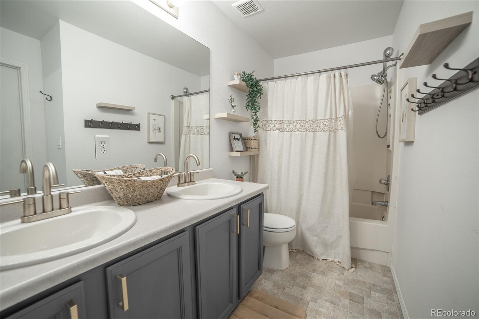 MLS Image #15 for 5015  copen drive,colorado springs, Colorado