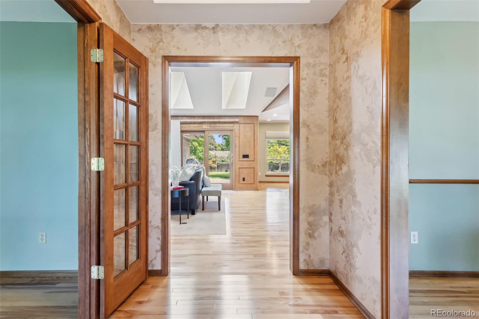 MLS Image #3 for 2  larkdale drive,littleton, Colorado