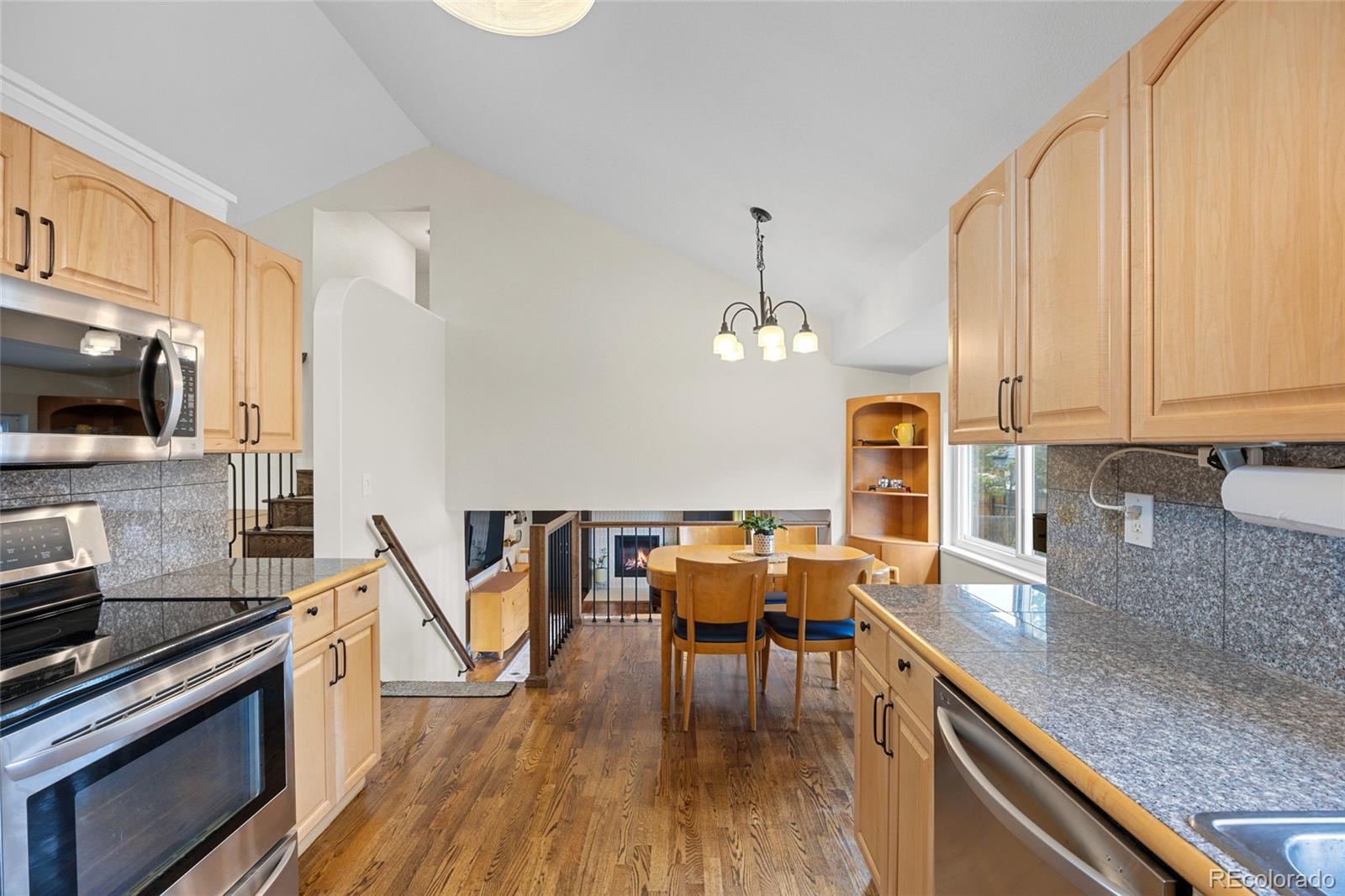 MLS Image #14 for 11035 e berry avenue,englewood, Colorado
