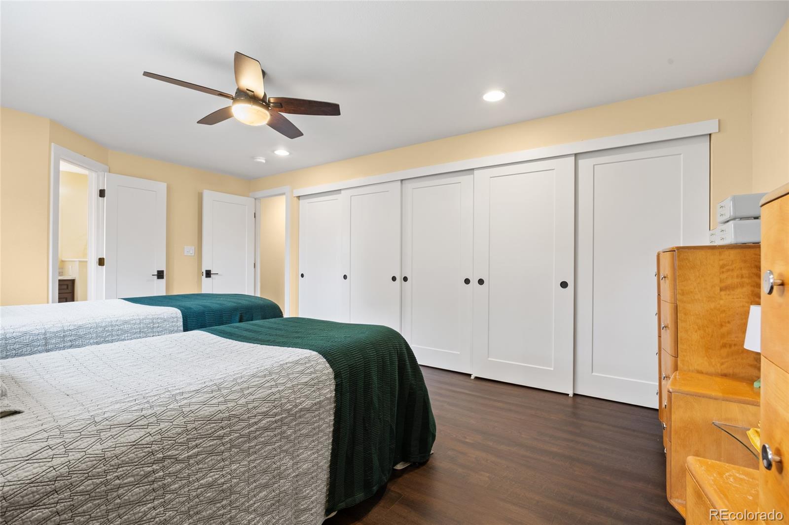 MLS Image #26 for 11035 e berry avenue,englewood, Colorado