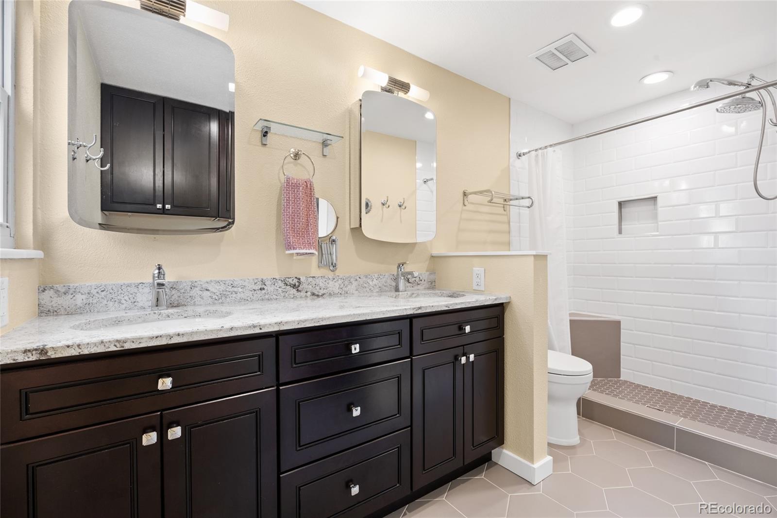 MLS Image #27 for 11035 e berry avenue,englewood, Colorado