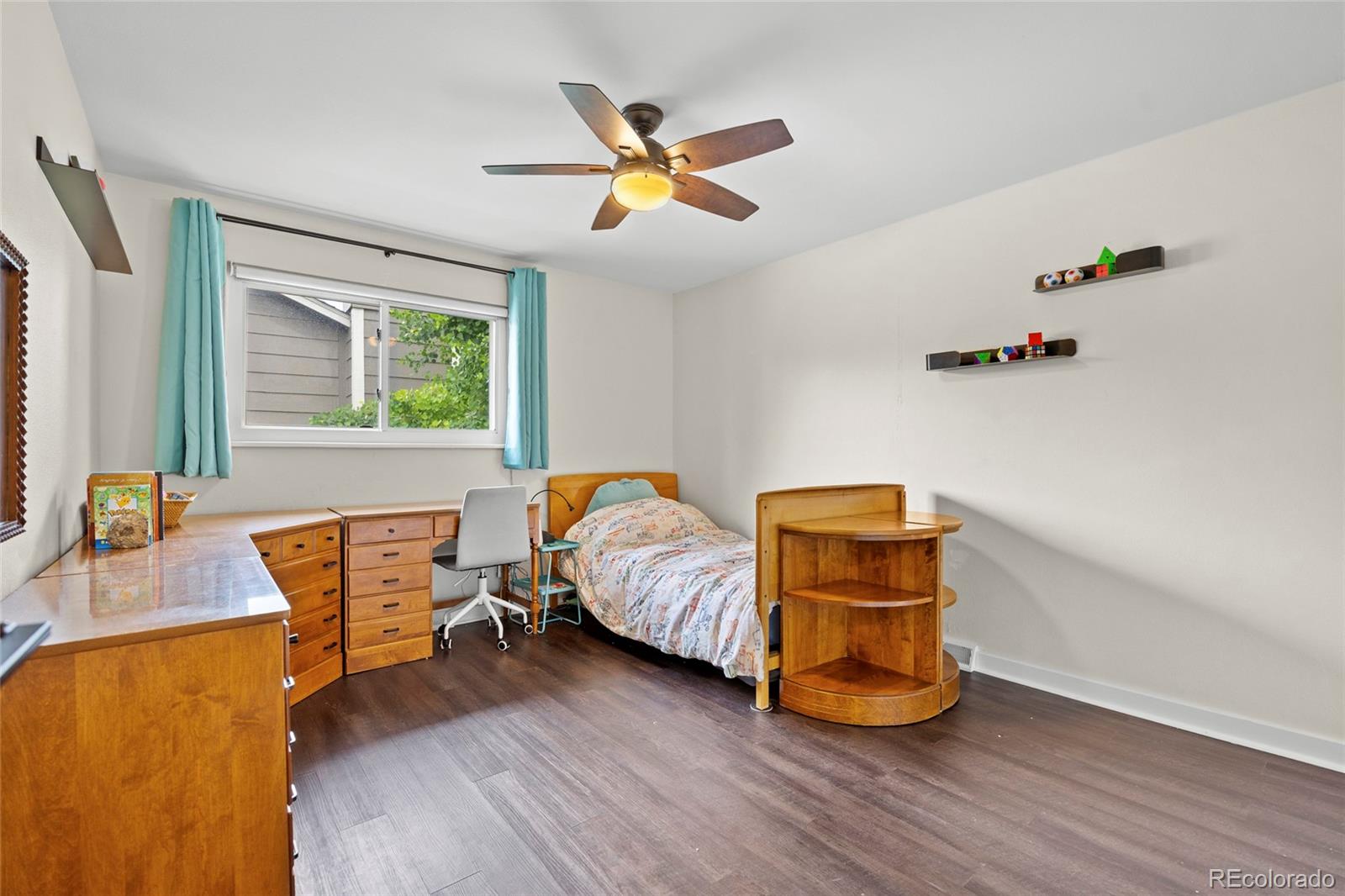 MLS Image #29 for 11035 e berry avenue,englewood, Colorado