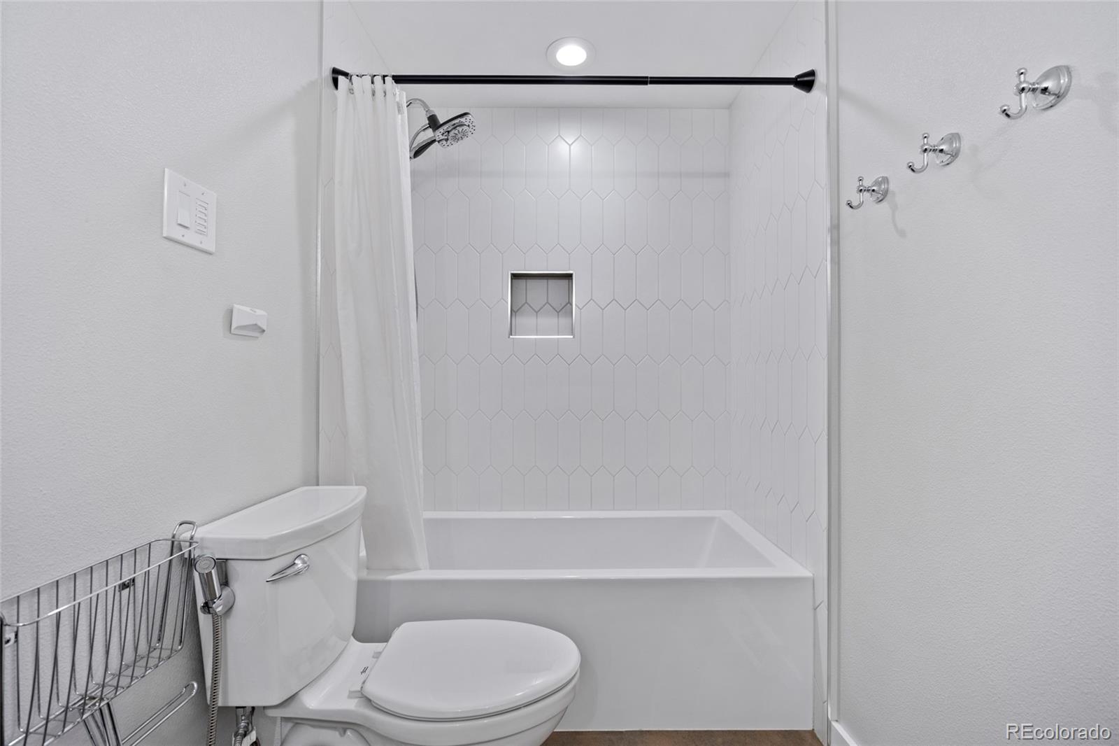 MLS Image #32 for 11035 e berry avenue,englewood, Colorado