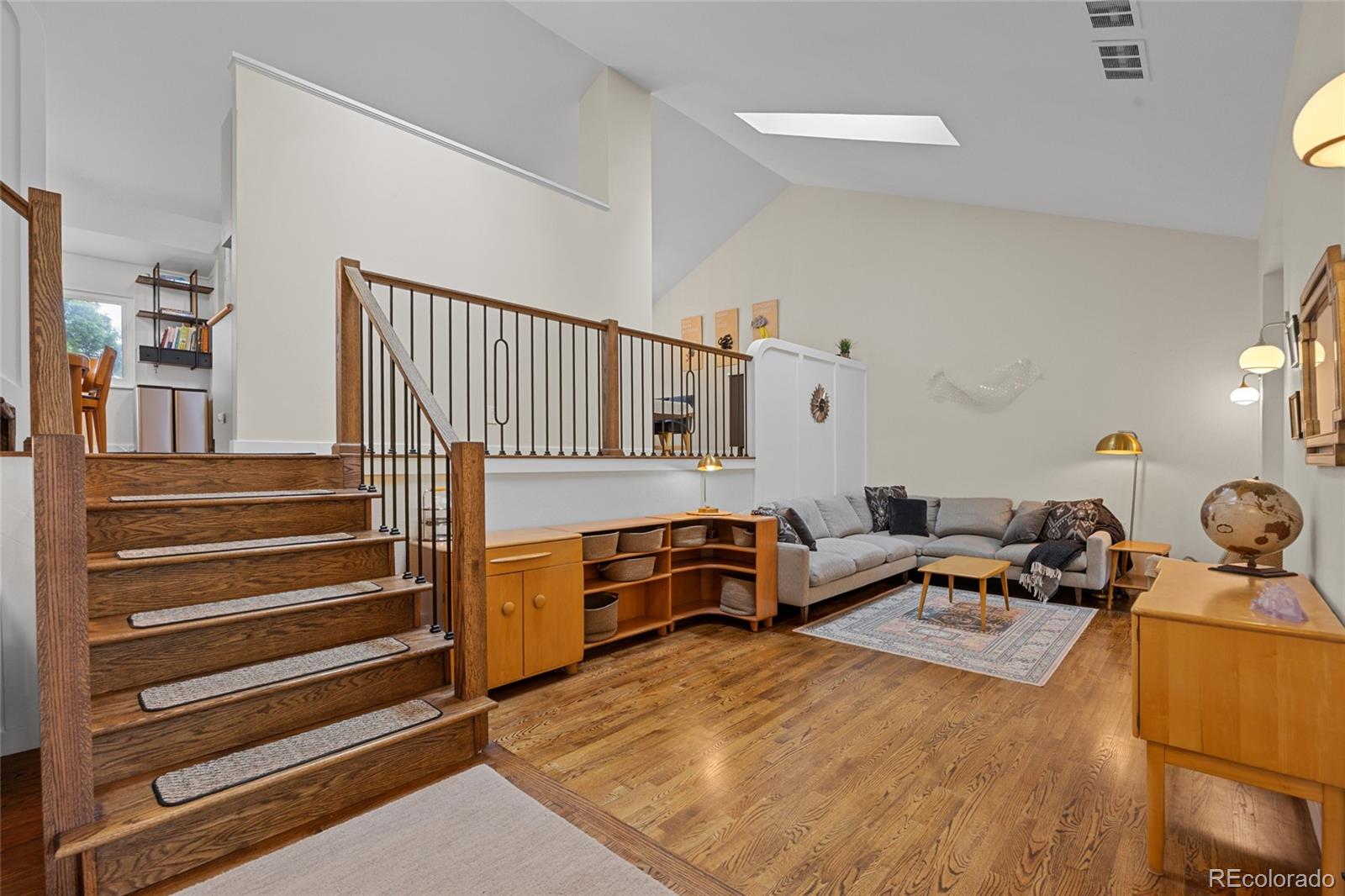 MLS Image #6 for 11035 e berry avenue,englewood, Colorado