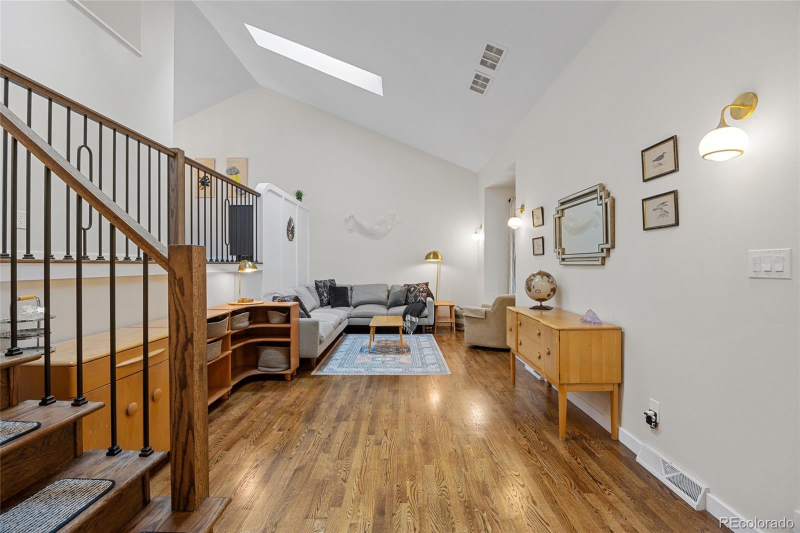 MLS Image #9 for 11035 e berry avenue,englewood, Colorado
