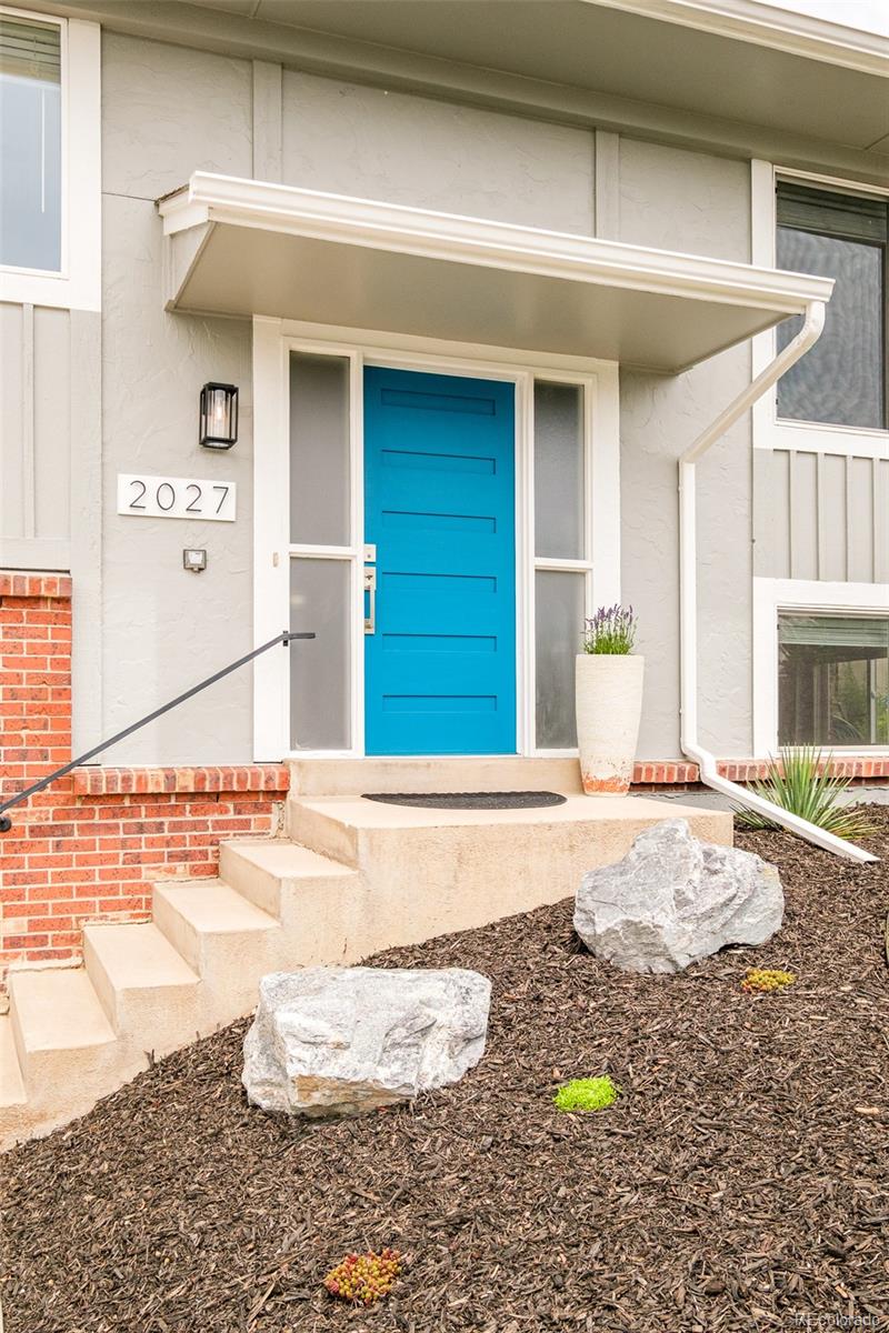 MLS Image #2 for 2027 s welch circle,lakewood, Colorado