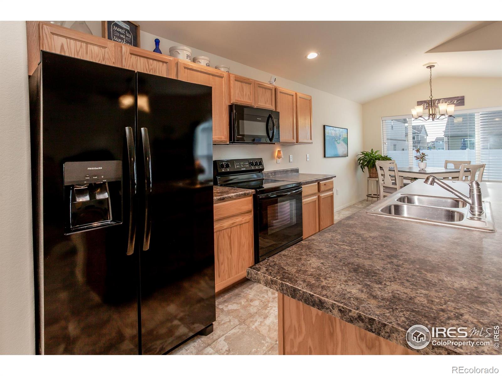MLS Image #15 for 944  maplebrook drive,windsor, Colorado