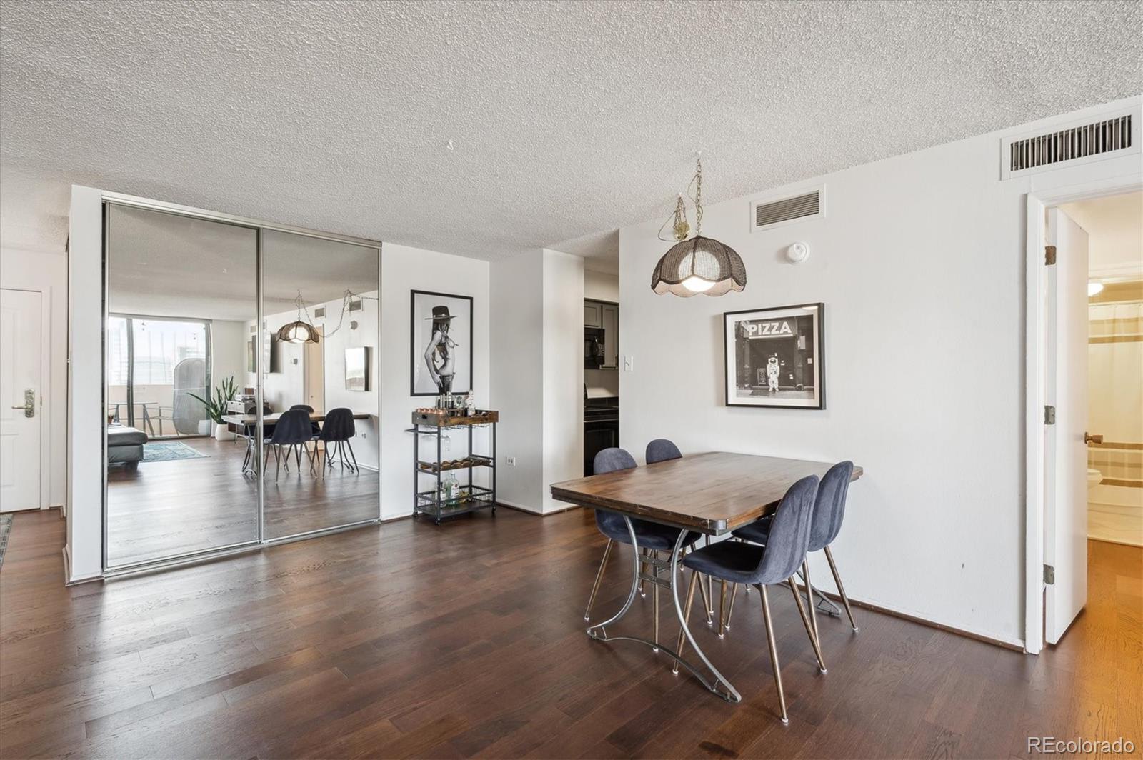 MLS Image #9 for 1020  15th street 28g,denver, Colorado