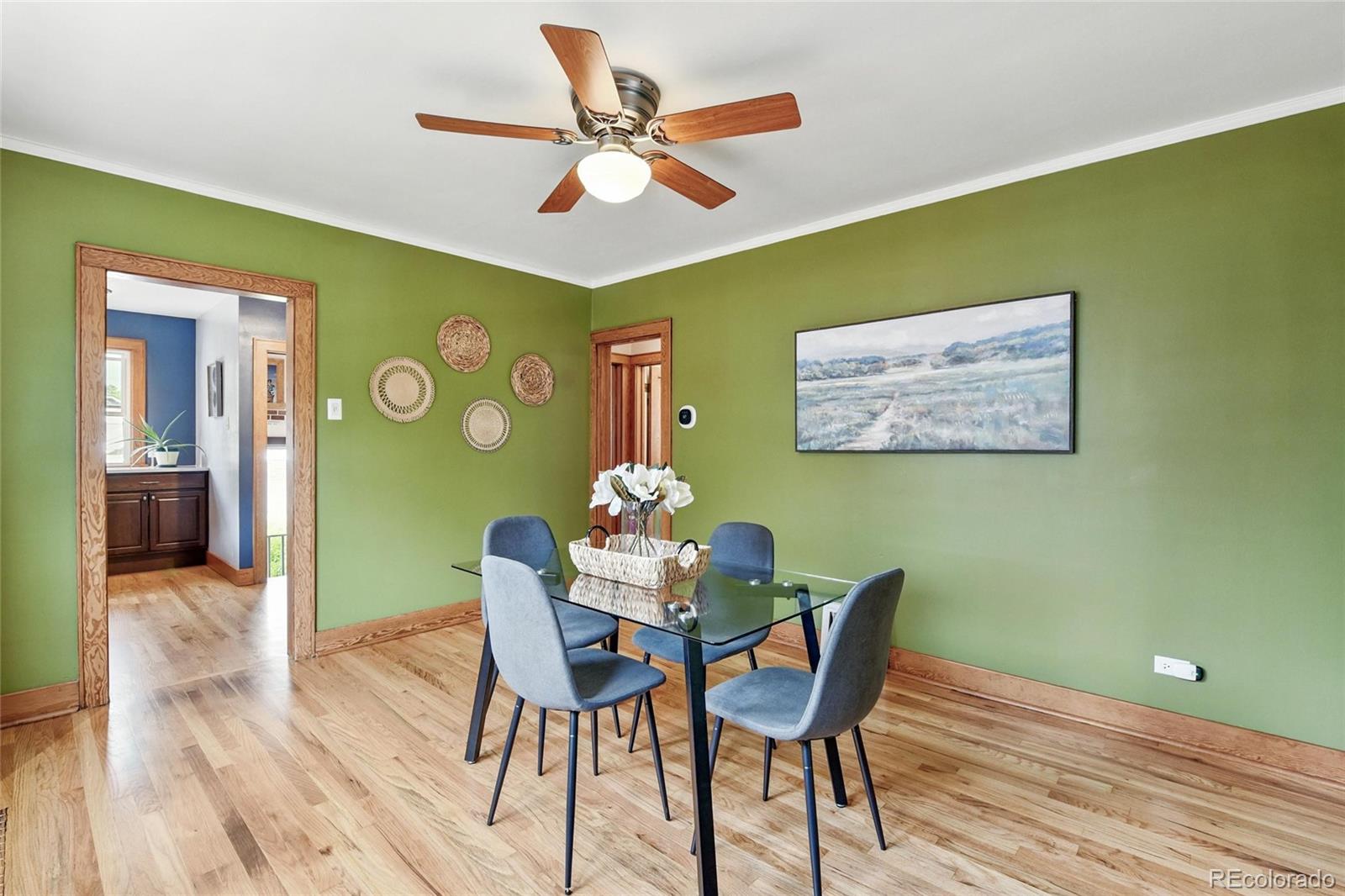 MLS Image #10 for 3611 n vine street,denver, Colorado