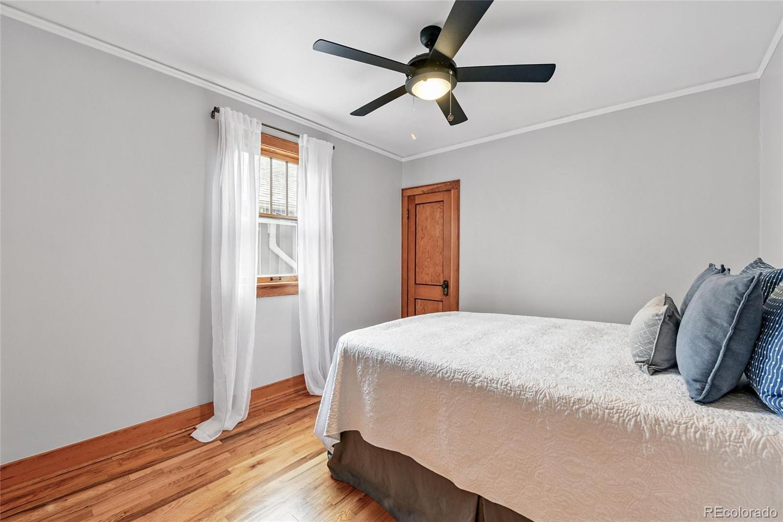 MLS Image #16 for 3611 n vine street,denver, Colorado
