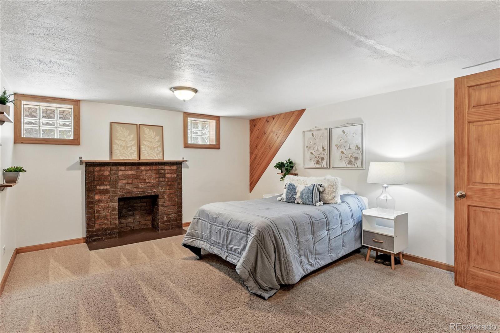 MLS Image #26 for 3611 n vine street,denver, Colorado