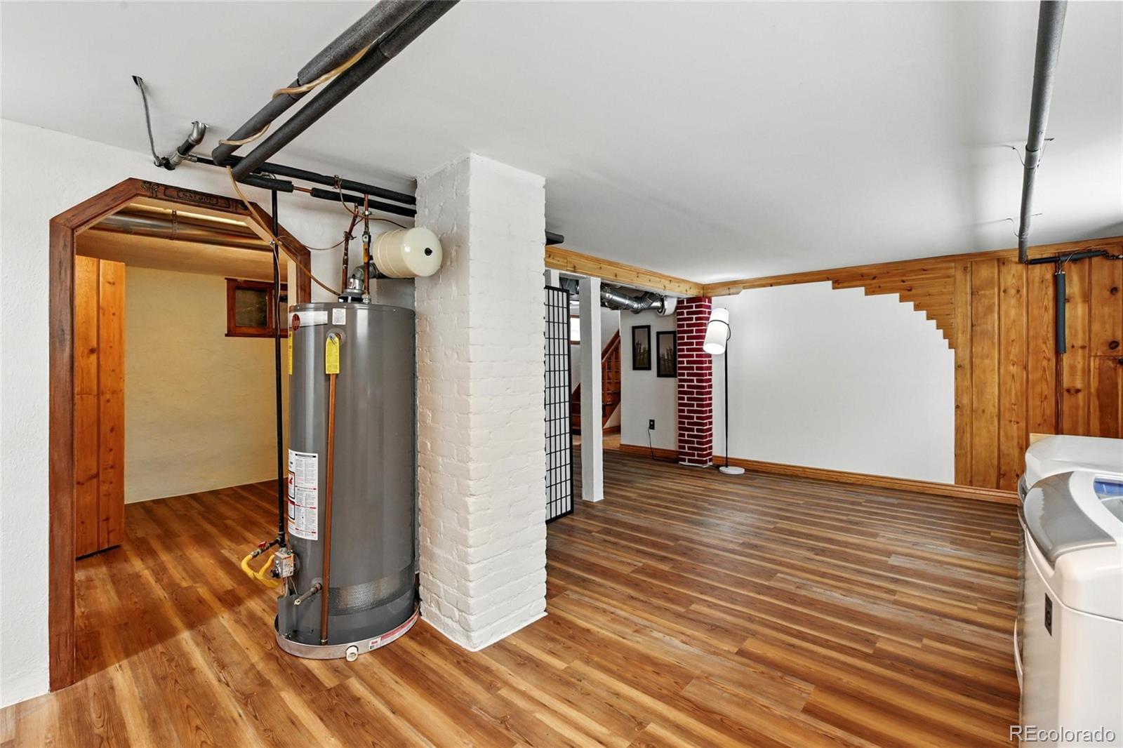 MLS Image #31 for 3611 n vine street,denver, Colorado