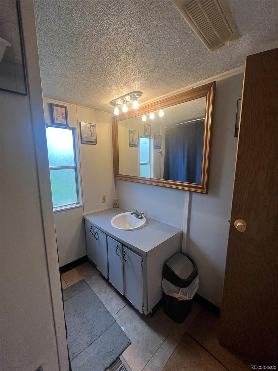 MLS Image #11 for 1470  9th street,penrose, Colorado
