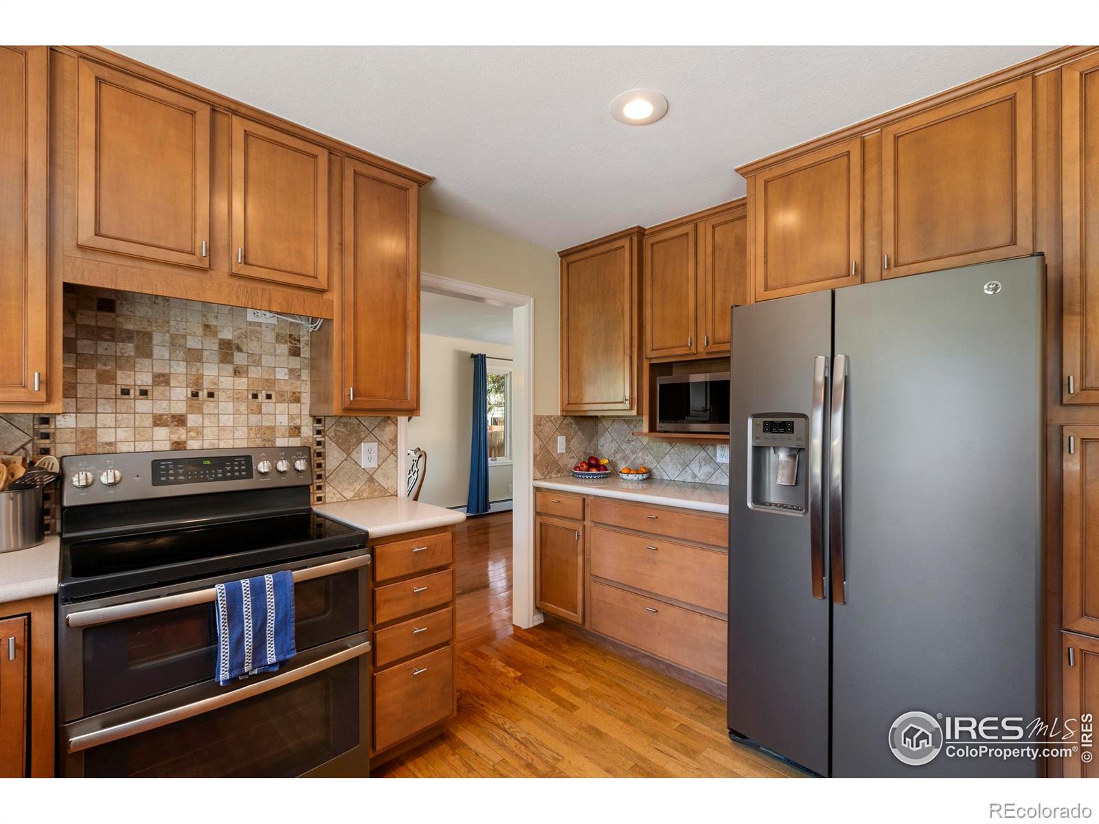 MLS Image #11 for 3804  amy place,loveland, Colorado