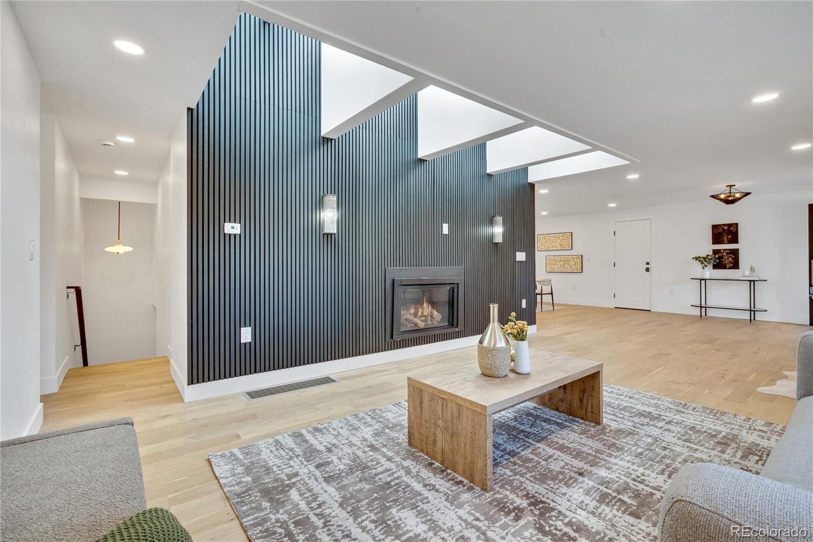MLS Image #4 for 456  cherry street,denver, Colorado