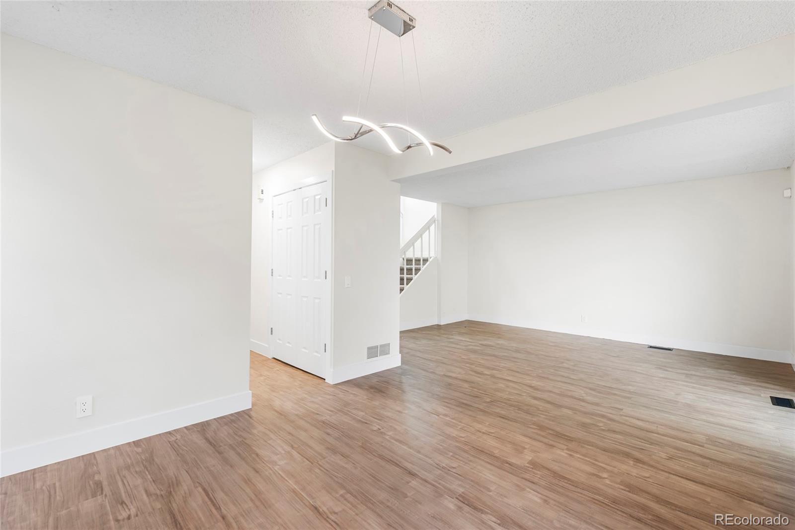 MLS Image #4 for 1519 s sable boulevard,aurora, Colorado