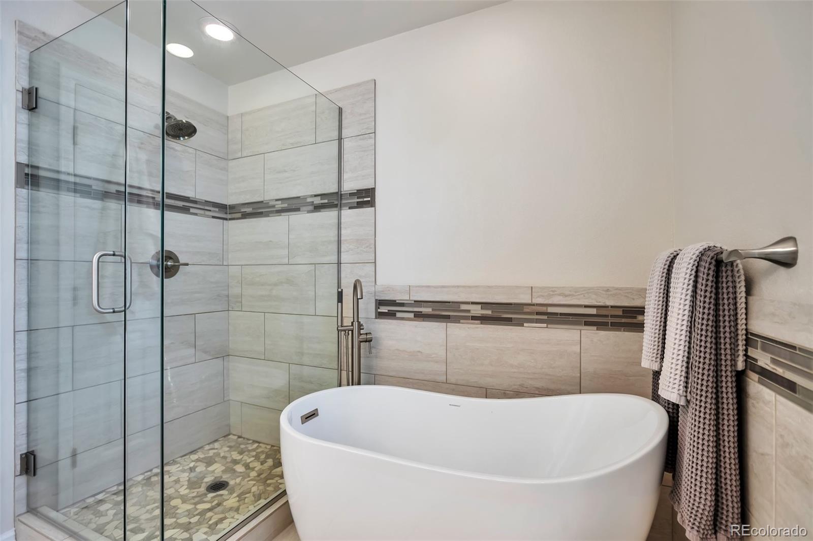MLS Image #19 for 7472 s memphis street,aurora, Colorado