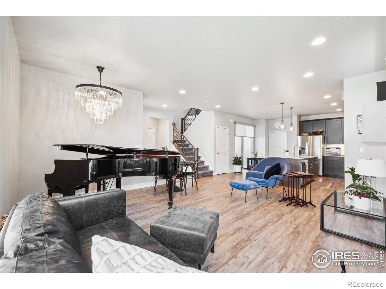 MLS Image #6 for 6211  stable view street,castle pines, Colorado