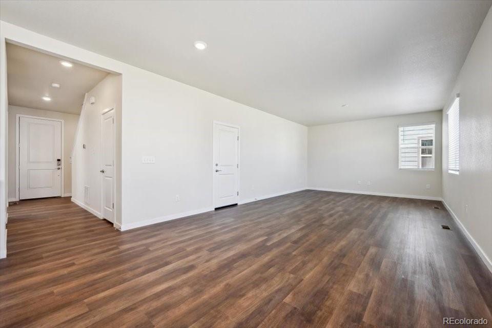 MLS Image #5 for 1448  orchard street,brighton, Colorado