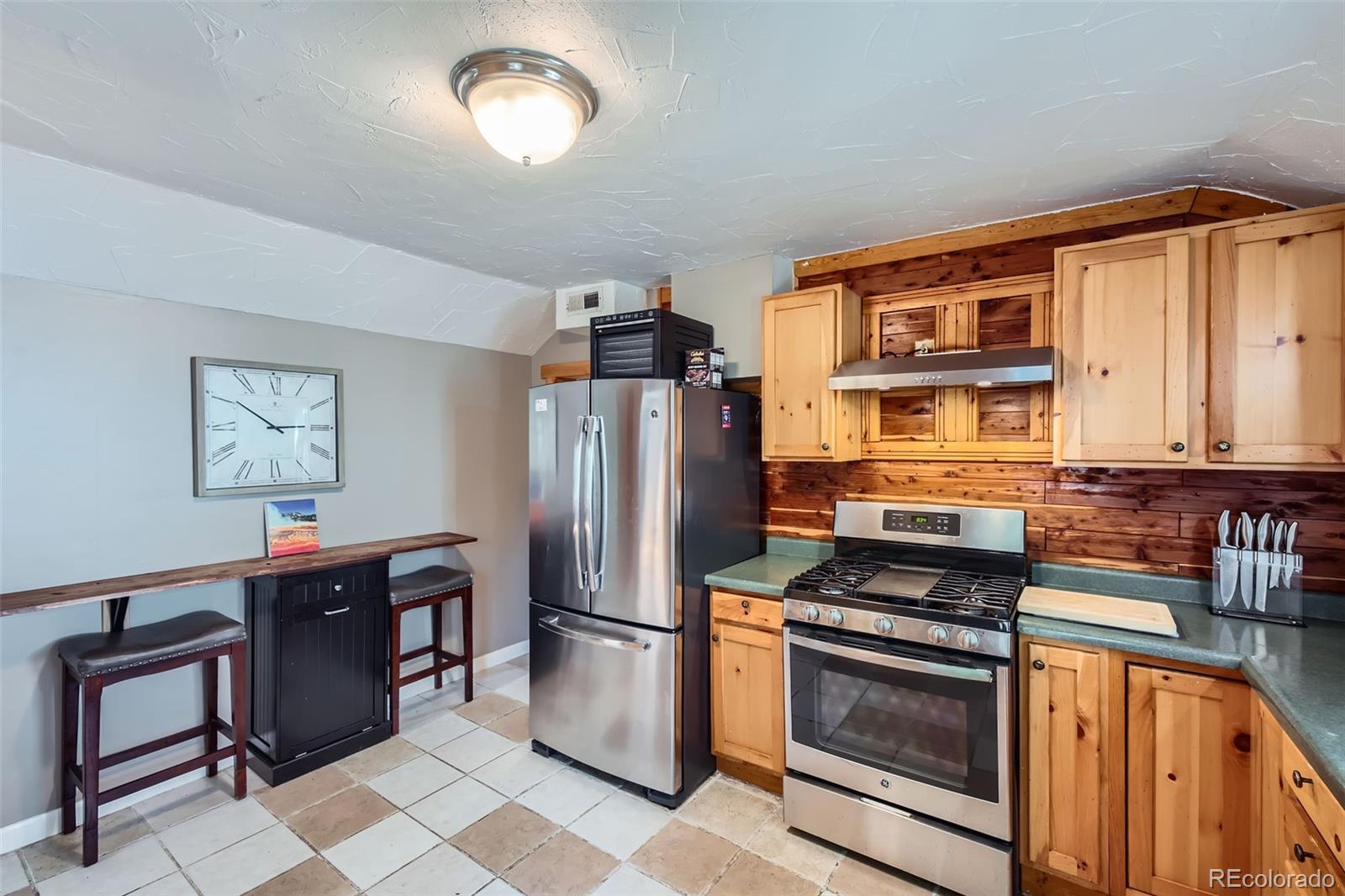 MLS Image #21 for 738 e cache la poudre street,colorado springs, Colorado