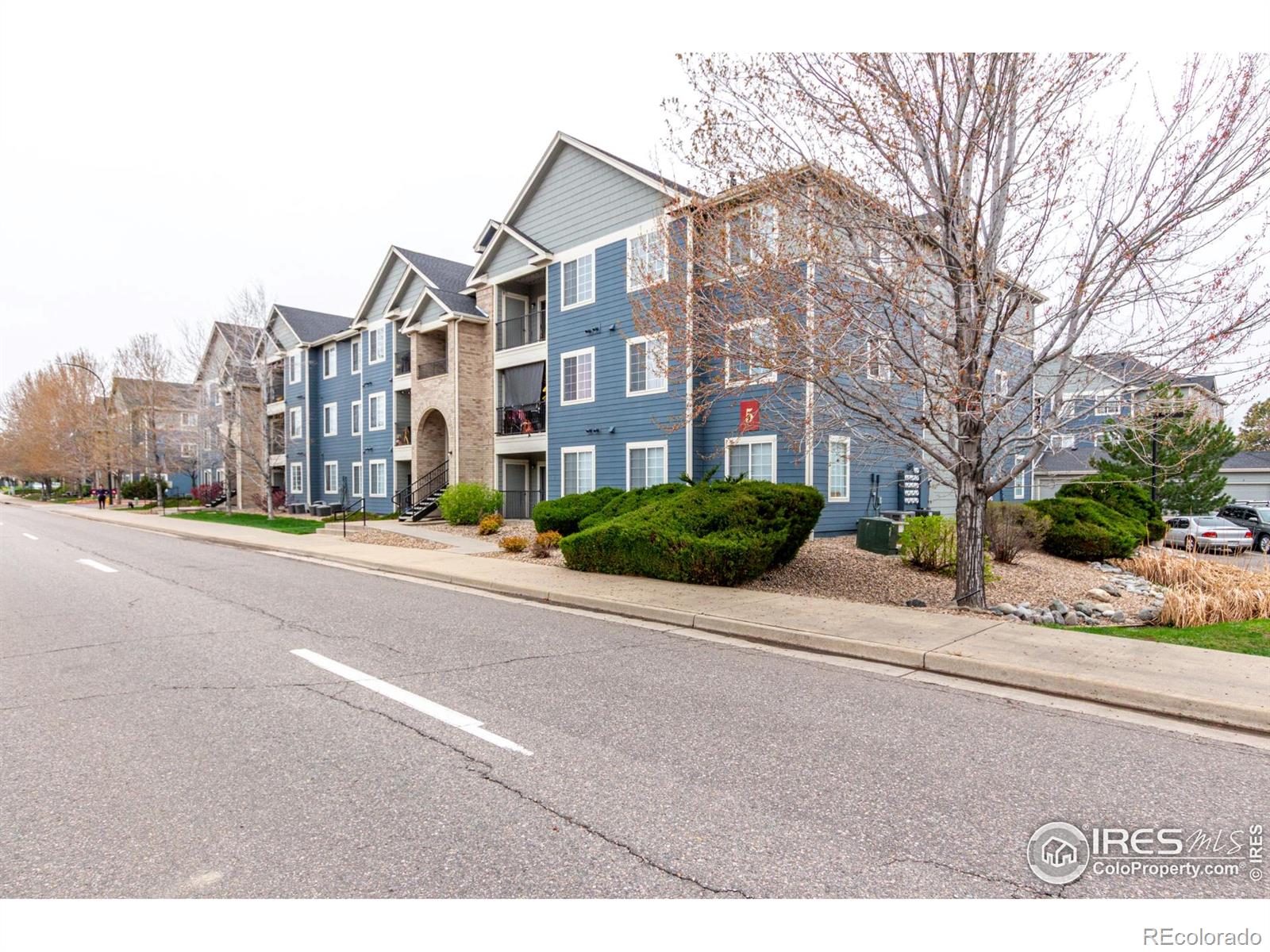 MLS Image #1 for 4451 s ammons street,littleton, Colorado