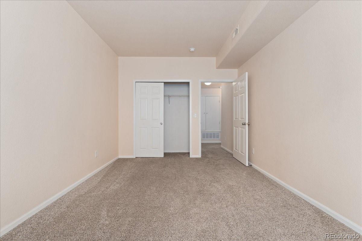 MLS Image #17 for 16848 e gunnison drive,aurora, Colorado