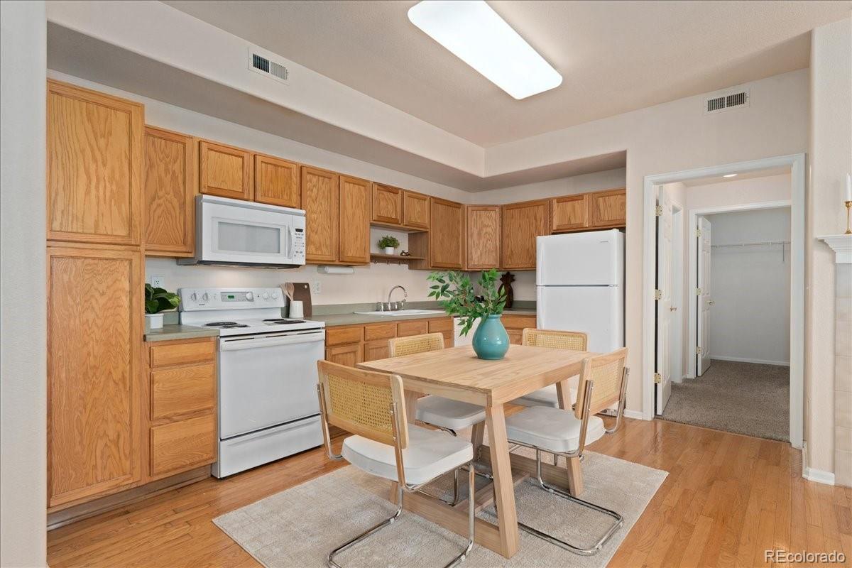 MLS Image #8 for 16848 e gunnison drive,aurora, Colorado