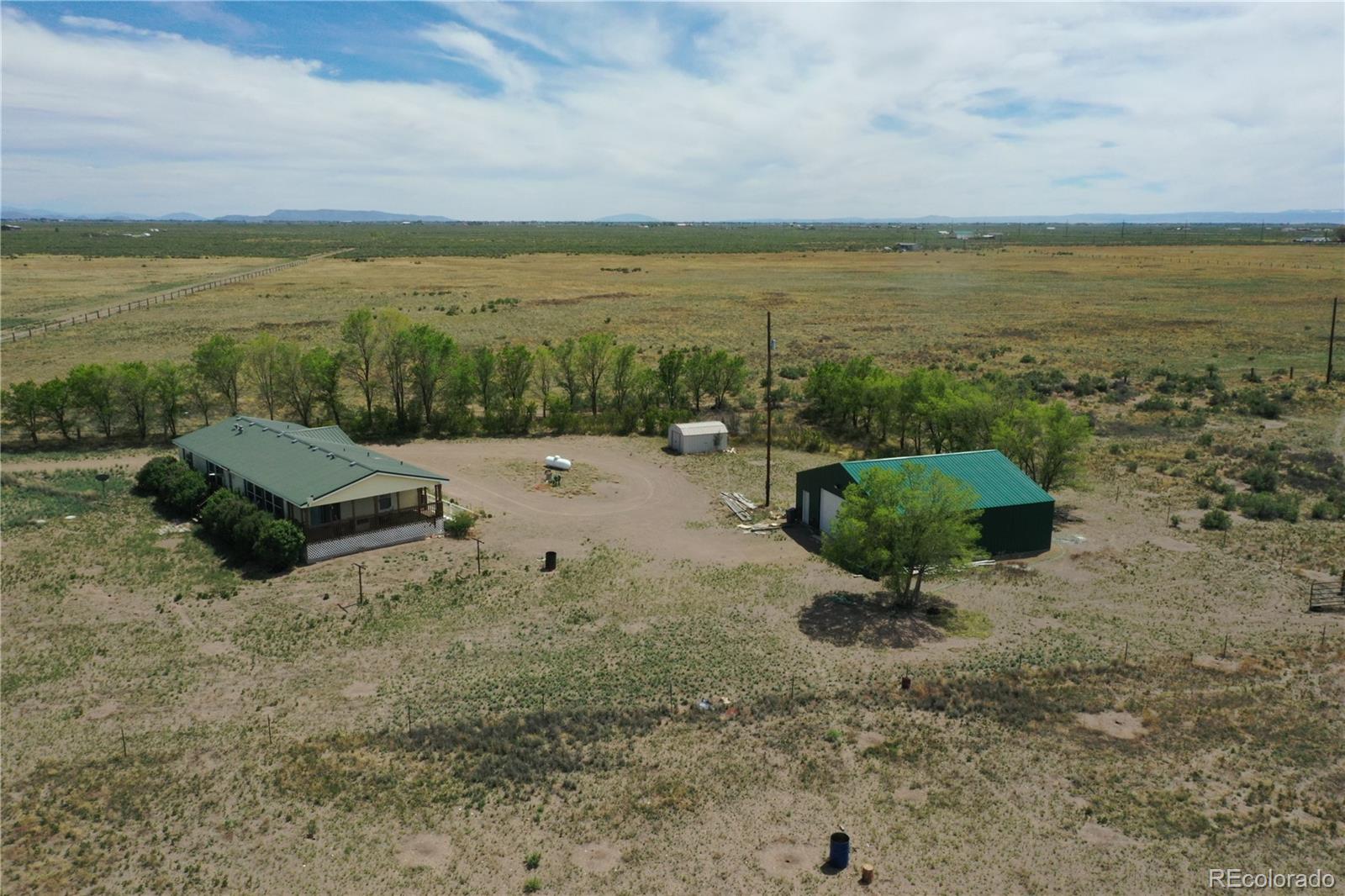 MLS Image #2 for 10497  lane 1 ,mosca, Colorado
