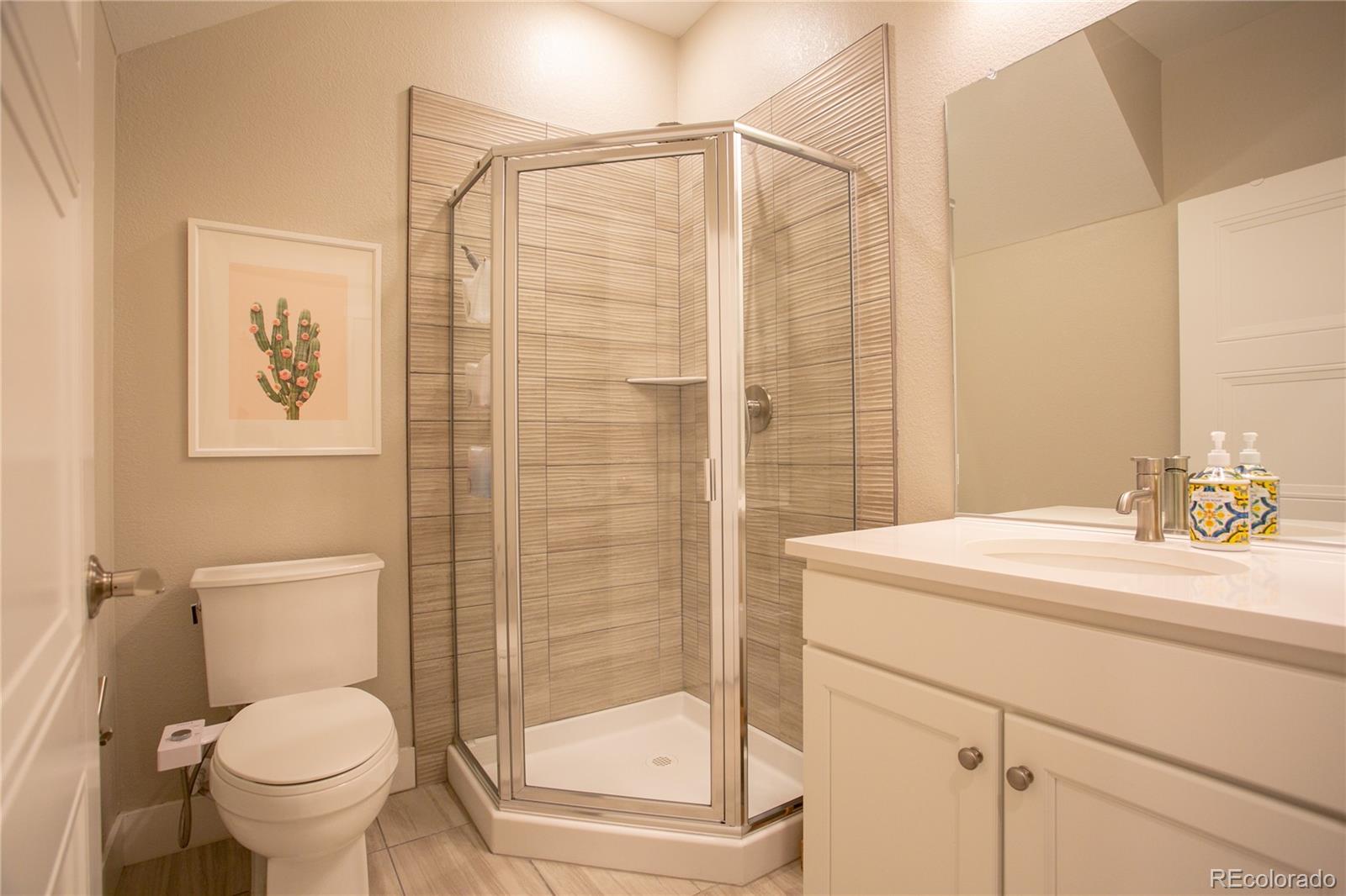 MLS Image #10 for 10018 e 62nd avenue,denver, Colorado