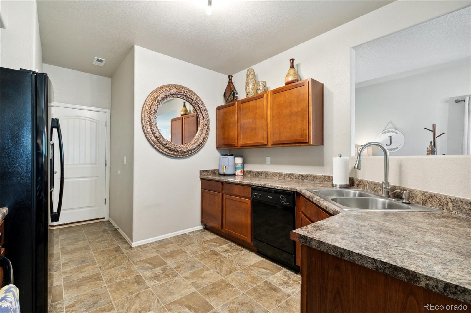 MLS Image #12 for 5302  canadian rose view,colorado springs, Colorado