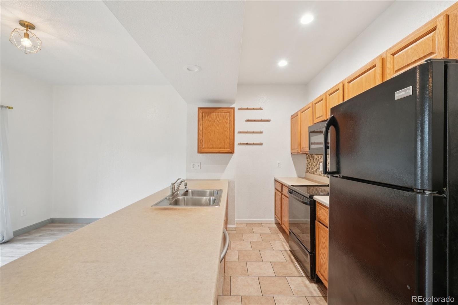 MLS Image #11 for 6973 w louisiana avenue,denver, Colorado