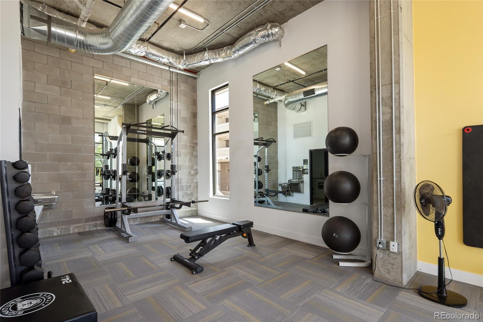 MLS Image #31 for 2374 s university boulevard,denver, Colorado