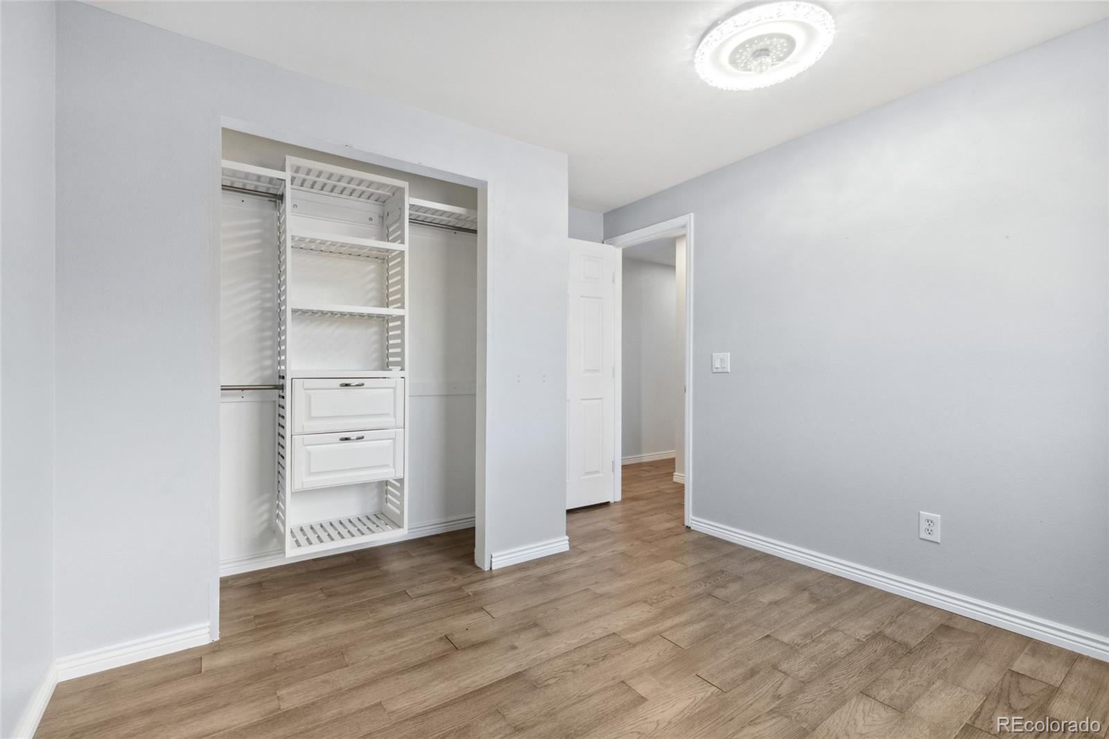MLS Image #26 for 4860 s field way,littleton, Colorado
