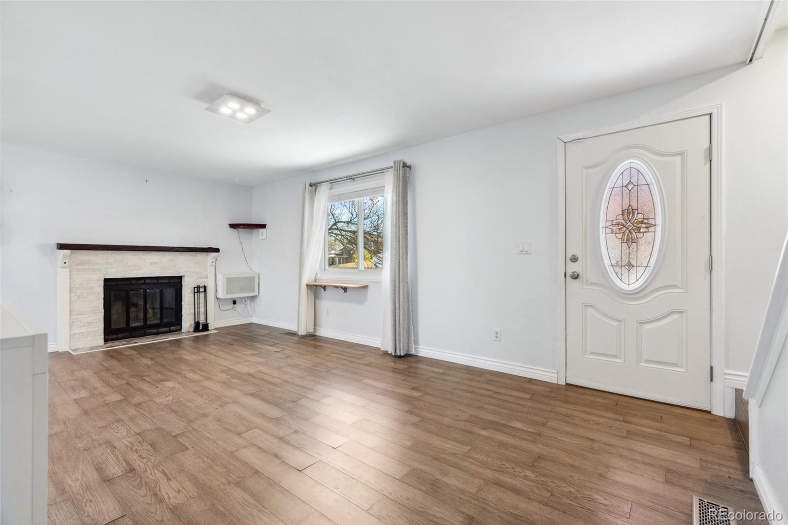 MLS Image #6 for 4860 s field way,littleton, Colorado