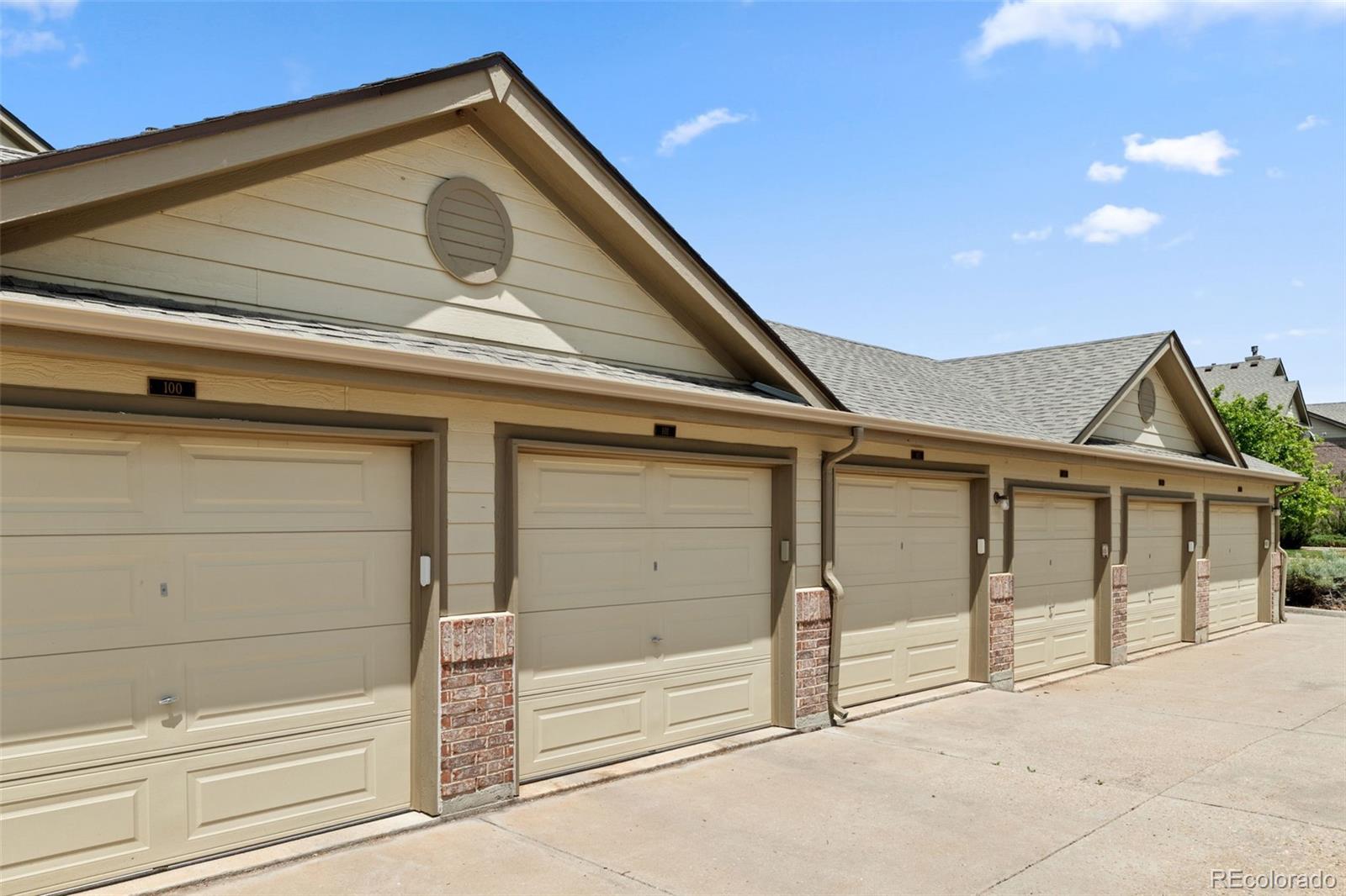 MLS Image #33 for 23346 e 5th place,aurora, Colorado