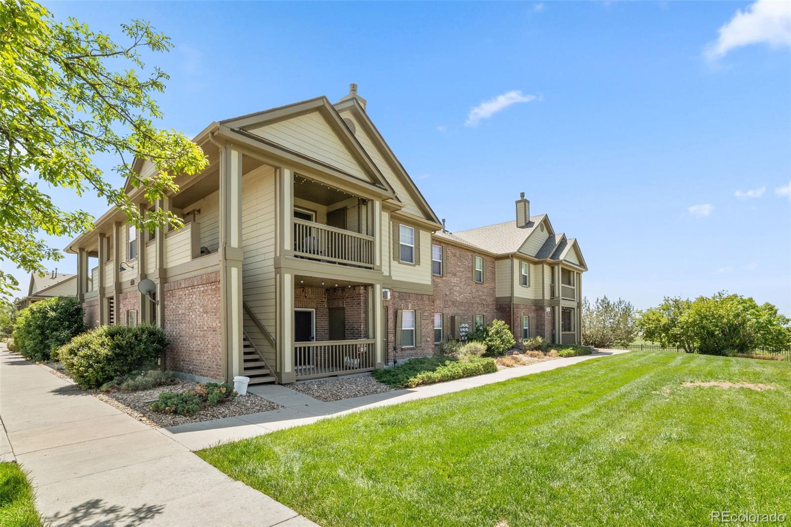 MLS Image #34 for 23346 e 5th place,aurora, Colorado