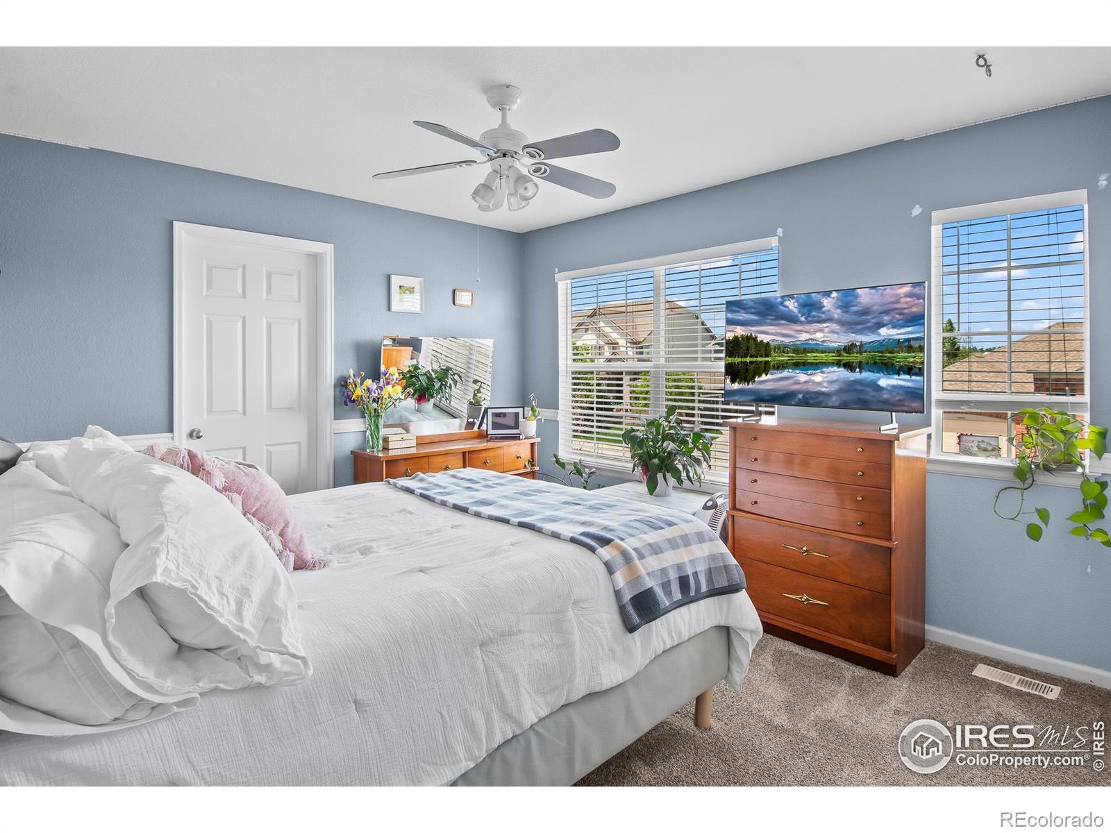 MLS Image #15 for 23570 e holly hills way,parker, Colorado