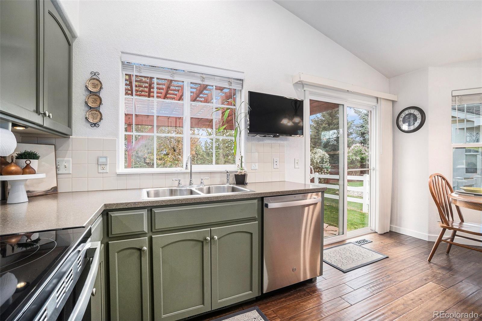 MLS Image #6 for 462  thrush avenue,loveland, Colorado