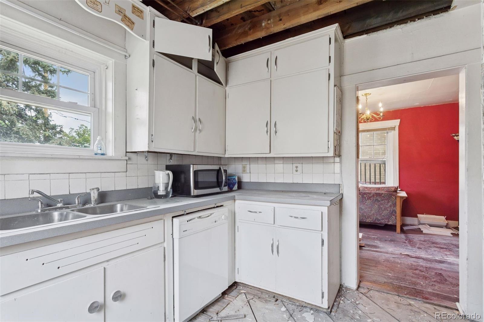 MLS Image #16 for 1551 s university boulevard,denver, Colorado