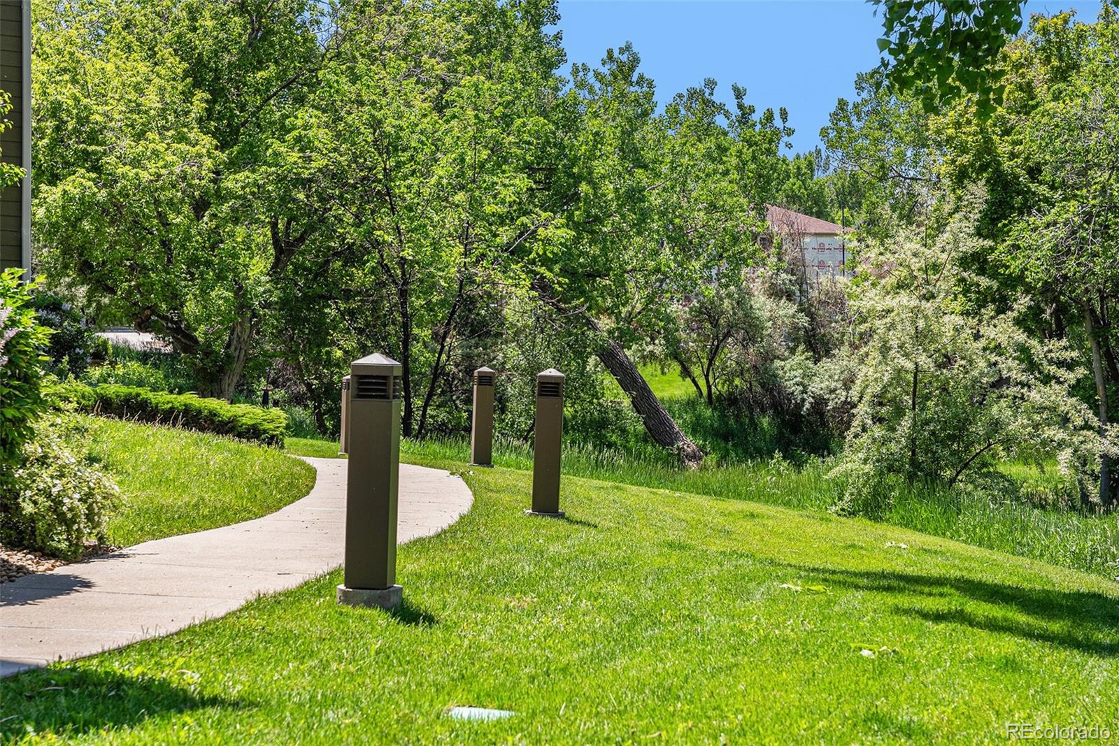 MLS Image #16 for 8039  lee drive,arvada, Colorado
