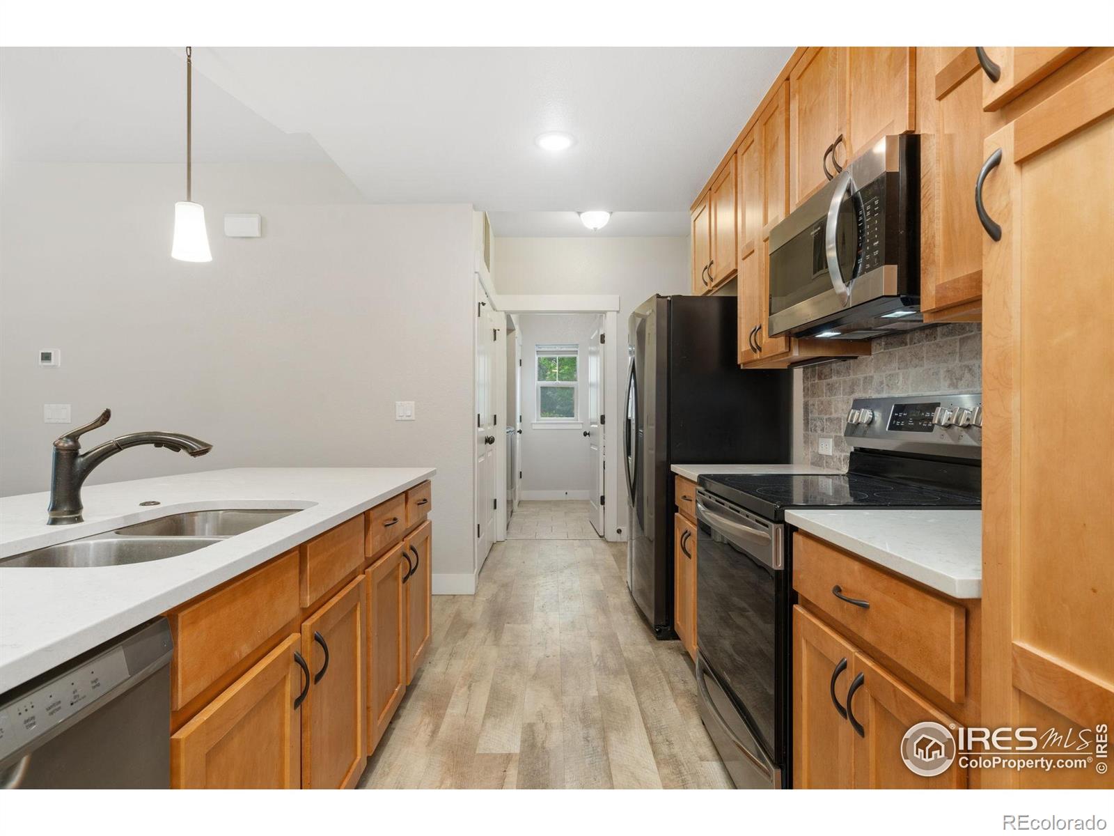 MLS Image #16 for 4672  hahns peak drive,loveland, Colorado
